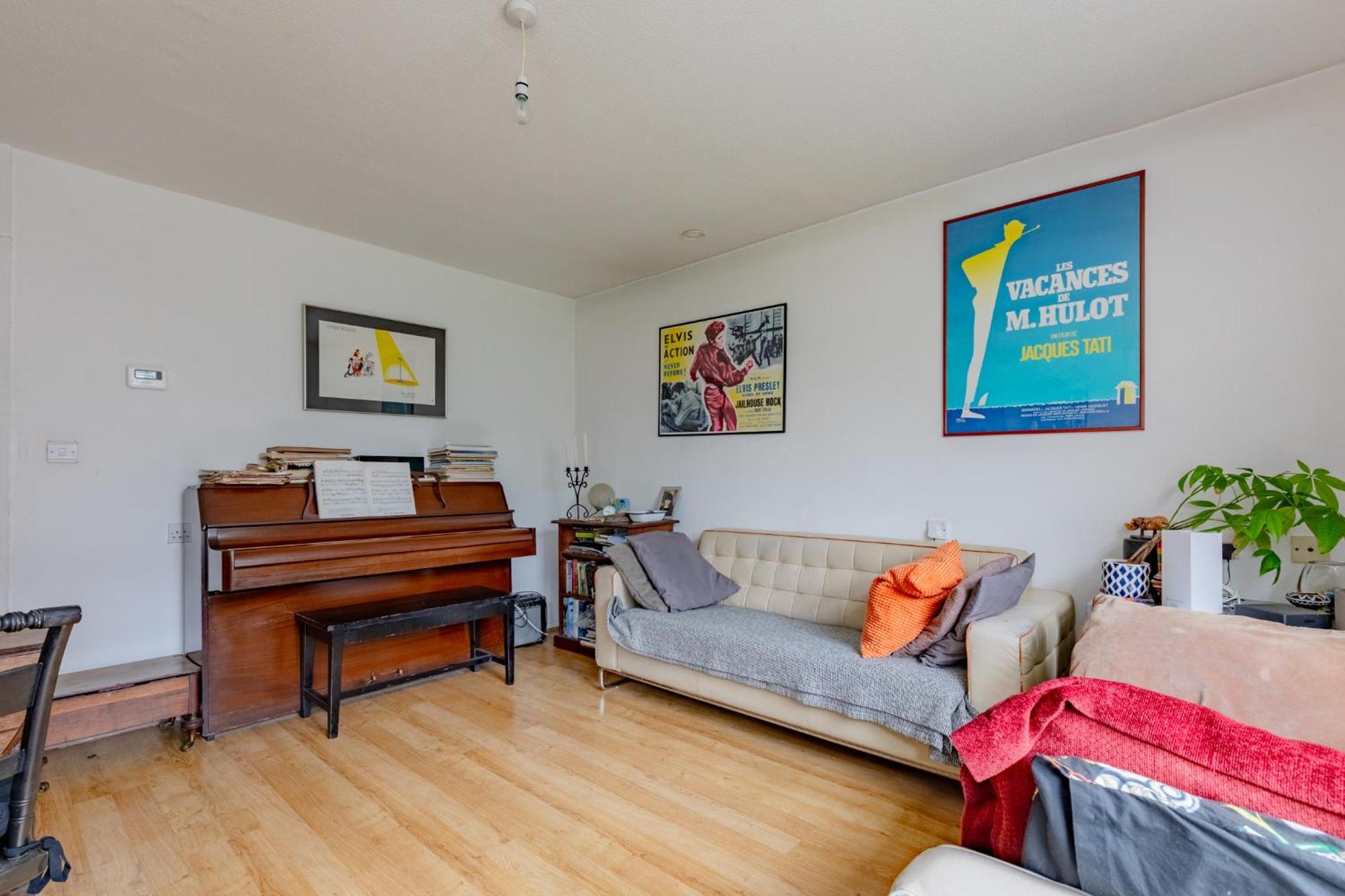Characterful 1 Bedroom Flat Close To Dlr London Exterior photo